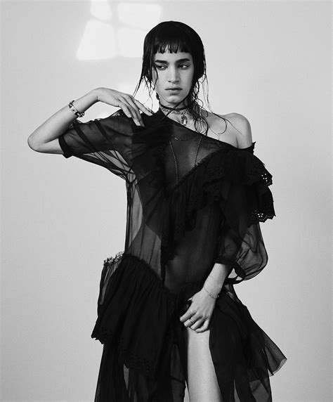 nude sofia boutella|Sofia Boutella Nude Search (36 results)